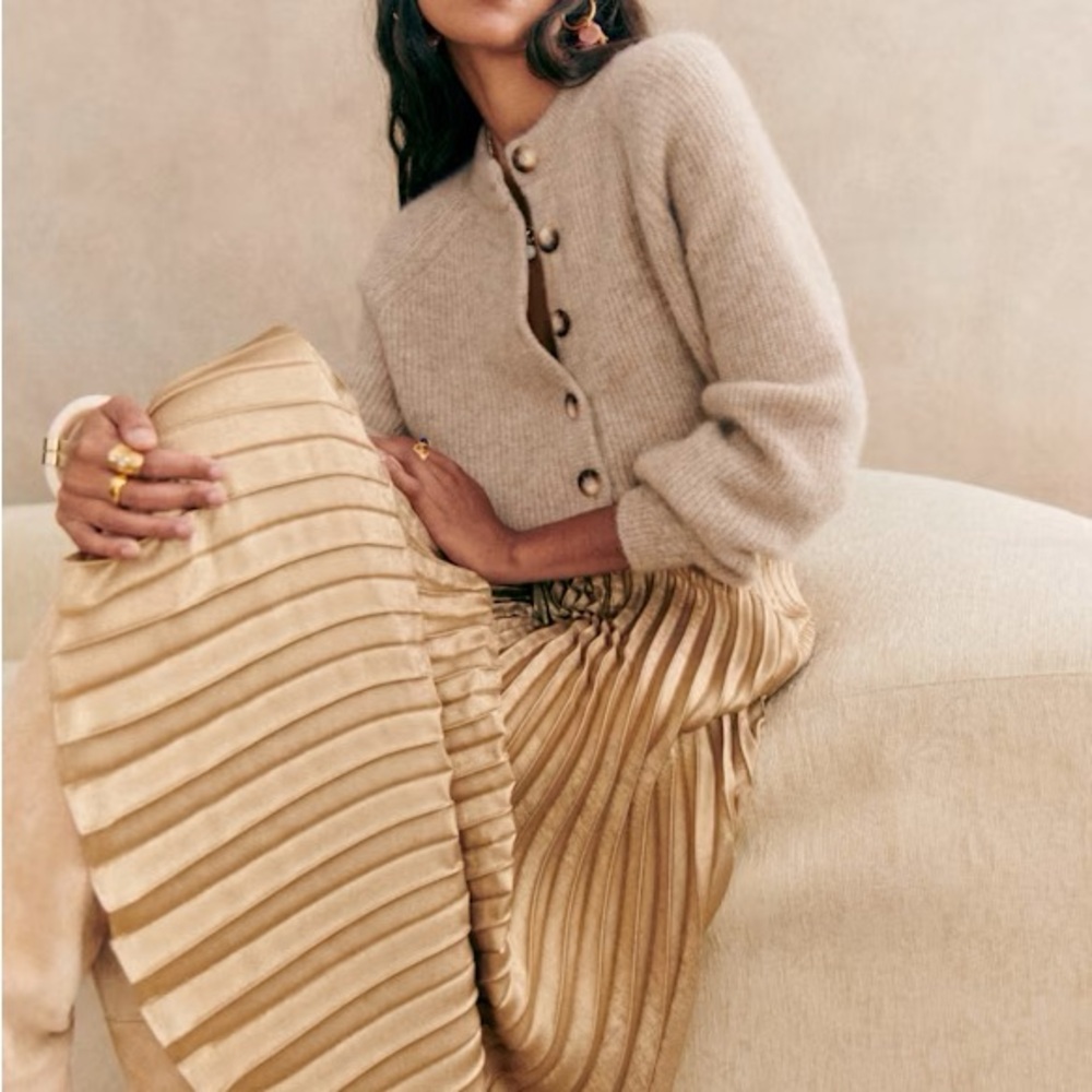NWOT Sezane Othello Cardigan in beige, XS
